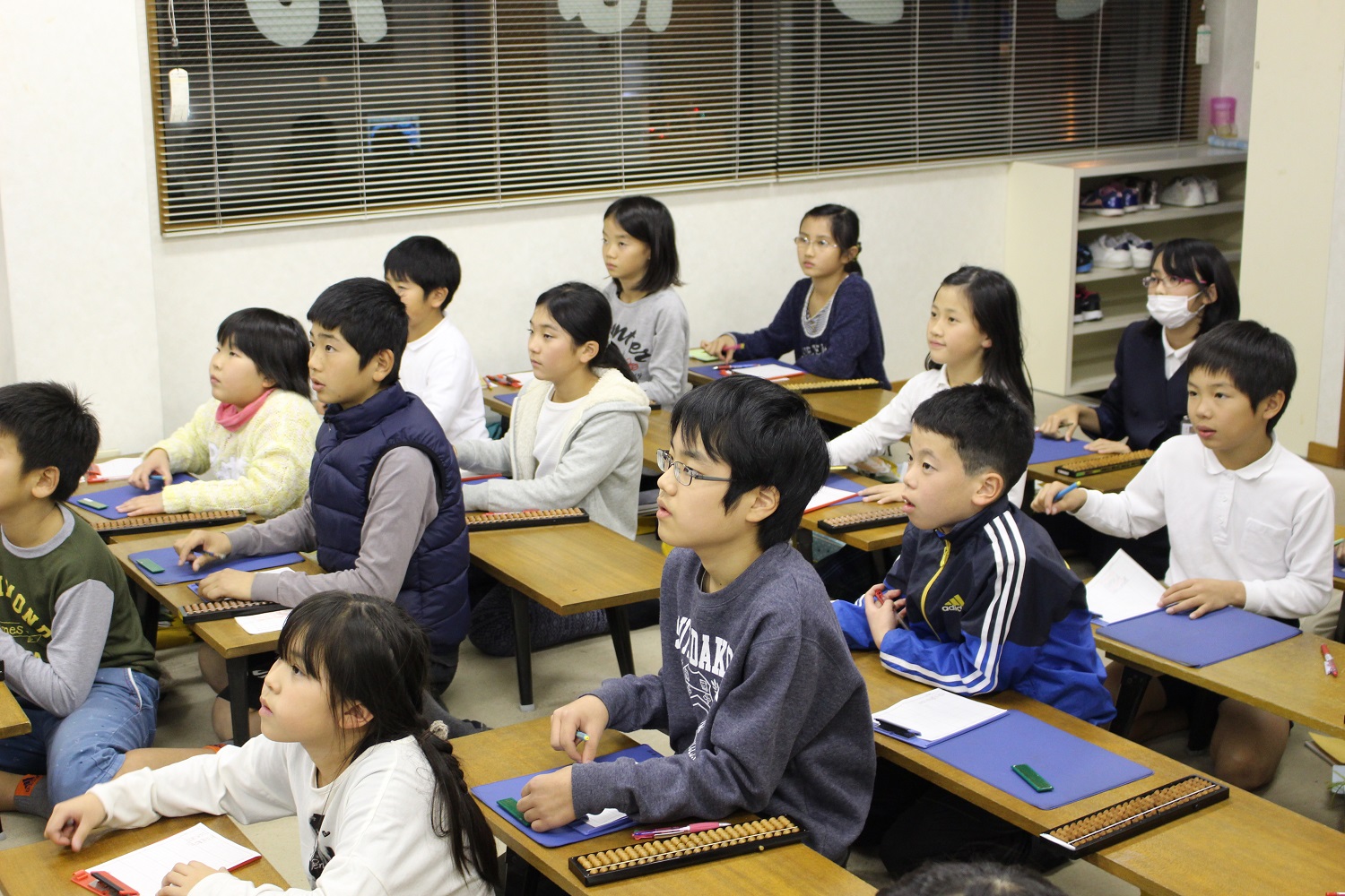 堀尾珠算学校のようす 広島市安佐南区のそろばん・あんざん教室